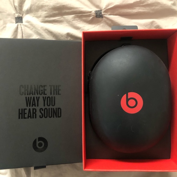 BEATS STUDIO WIRELESS - Picture 2 of 8